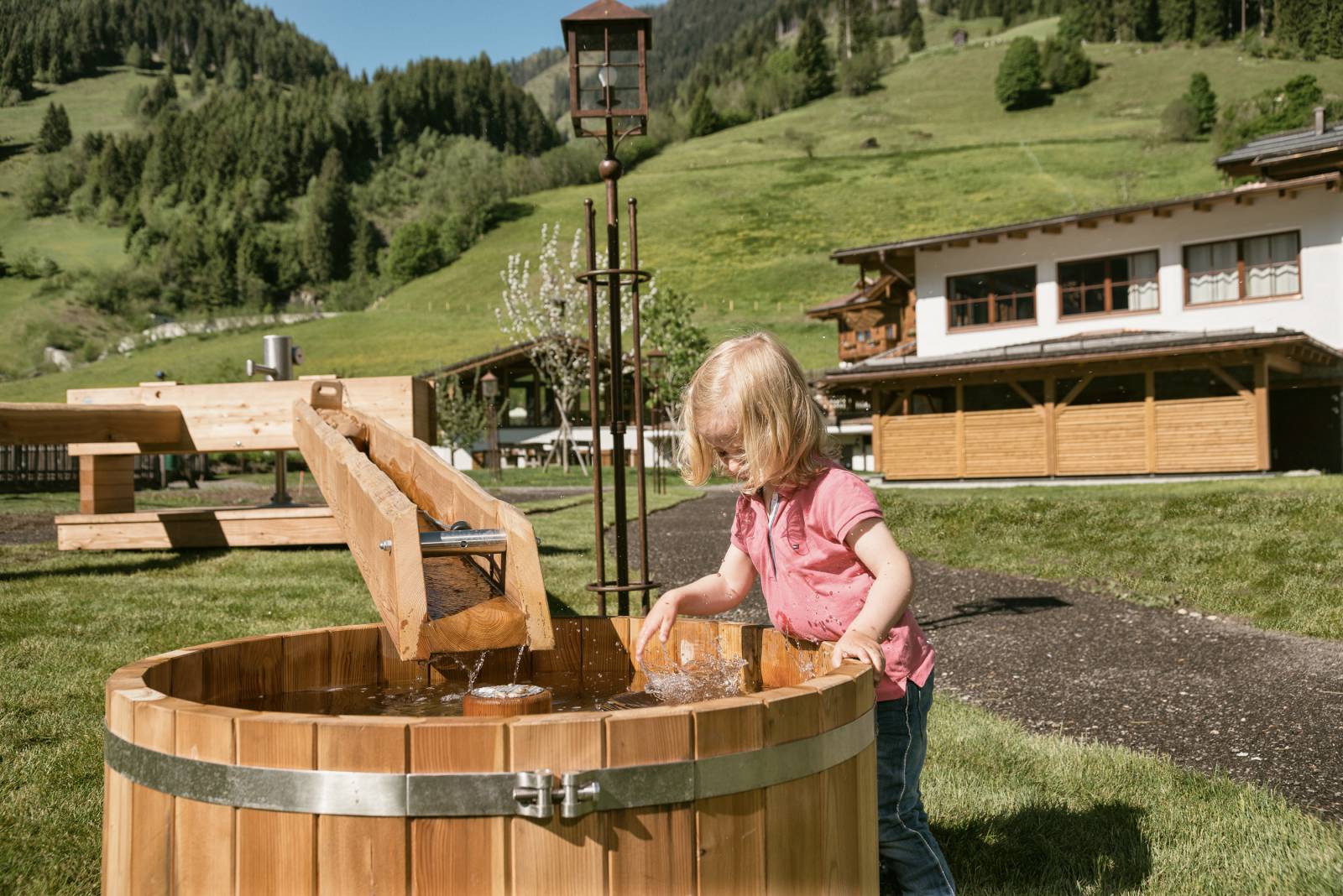 Unser  Naturspielplatz ist eröffnet! Symbolfoto