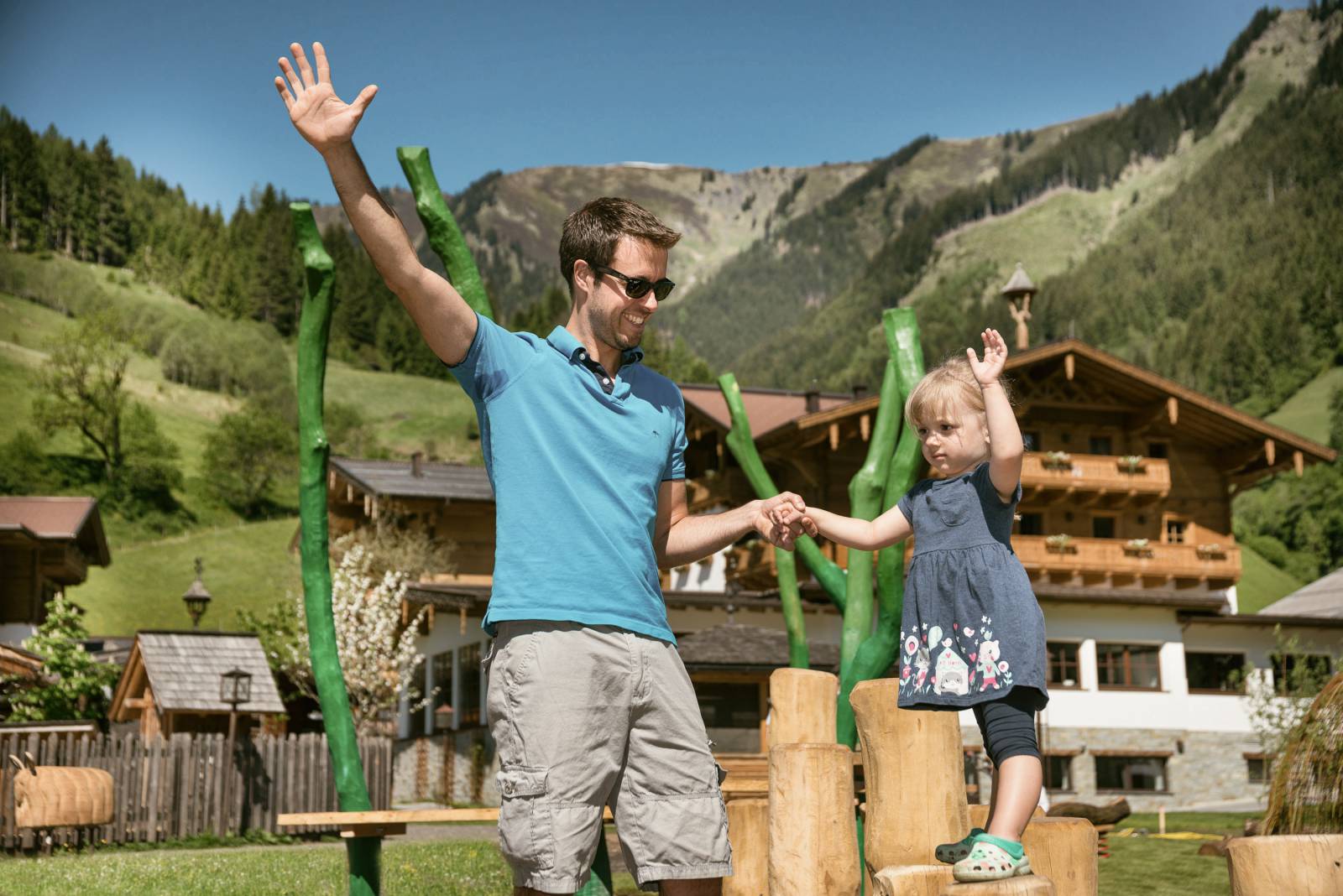 Unser  Naturspielplatz ist eröffnet! Symbolfoto
