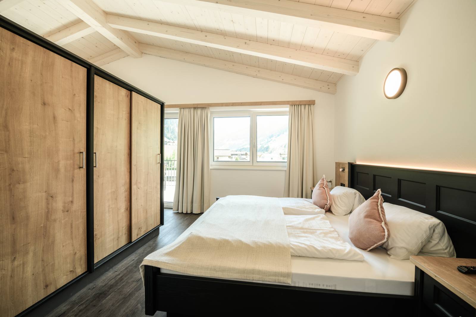 Wir eröffnen unsere MOAR GUT TEAM LODGE! Symbolfoto