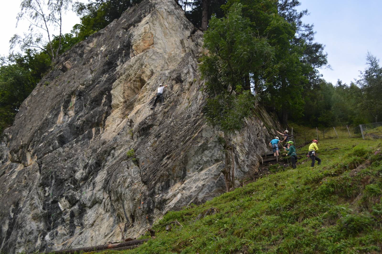 BERG-GESUND "Schnupperkurs Felsklettern"  Symbolfoto