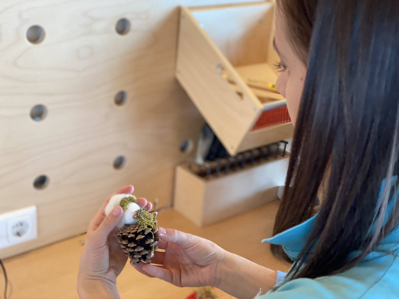 Weihnachtsbaum-Schmuck basteln  Symbolfoto
