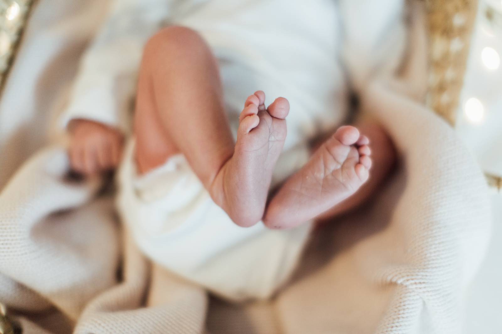 Baby and toddler aMOARe  symbolic picture