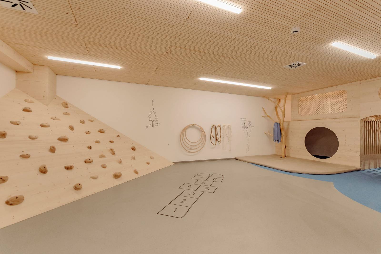 Neuer Natur Kinderhof Symbolfoto