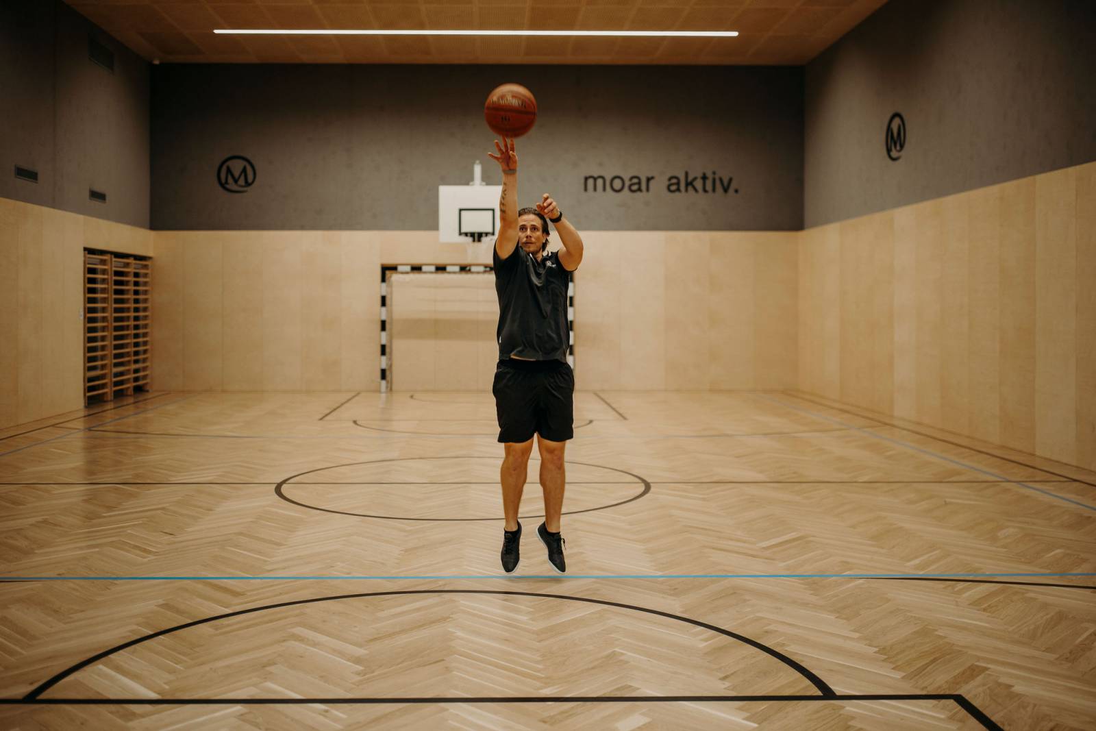 Interview with our new teens and sports coach Zoltan symbolic picture