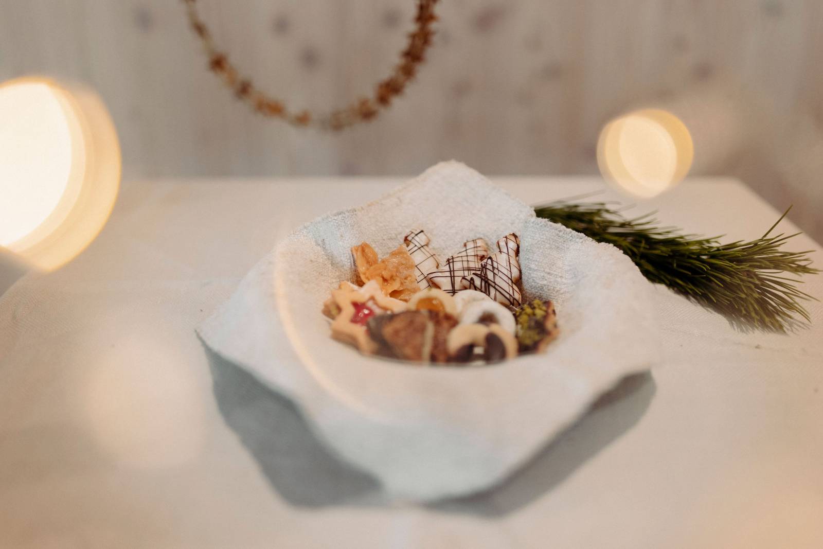 MOAR christmas magic symbolic picture