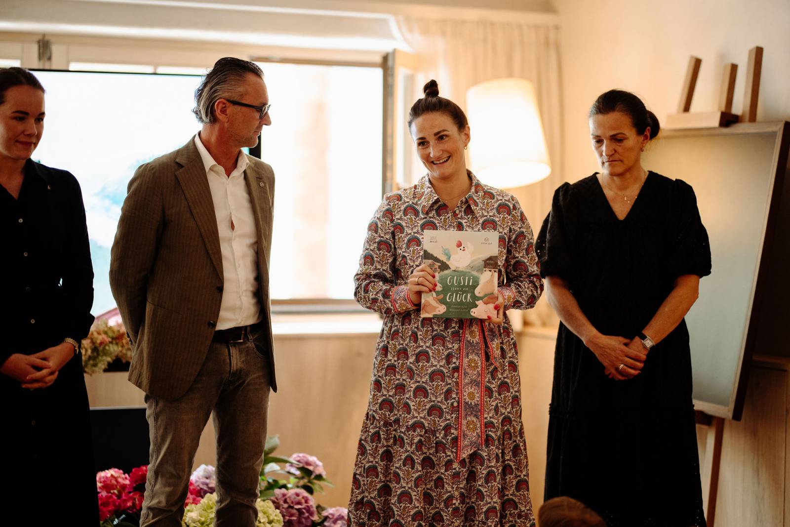 Children's book “Gusti findet das Glück” symbolic picture