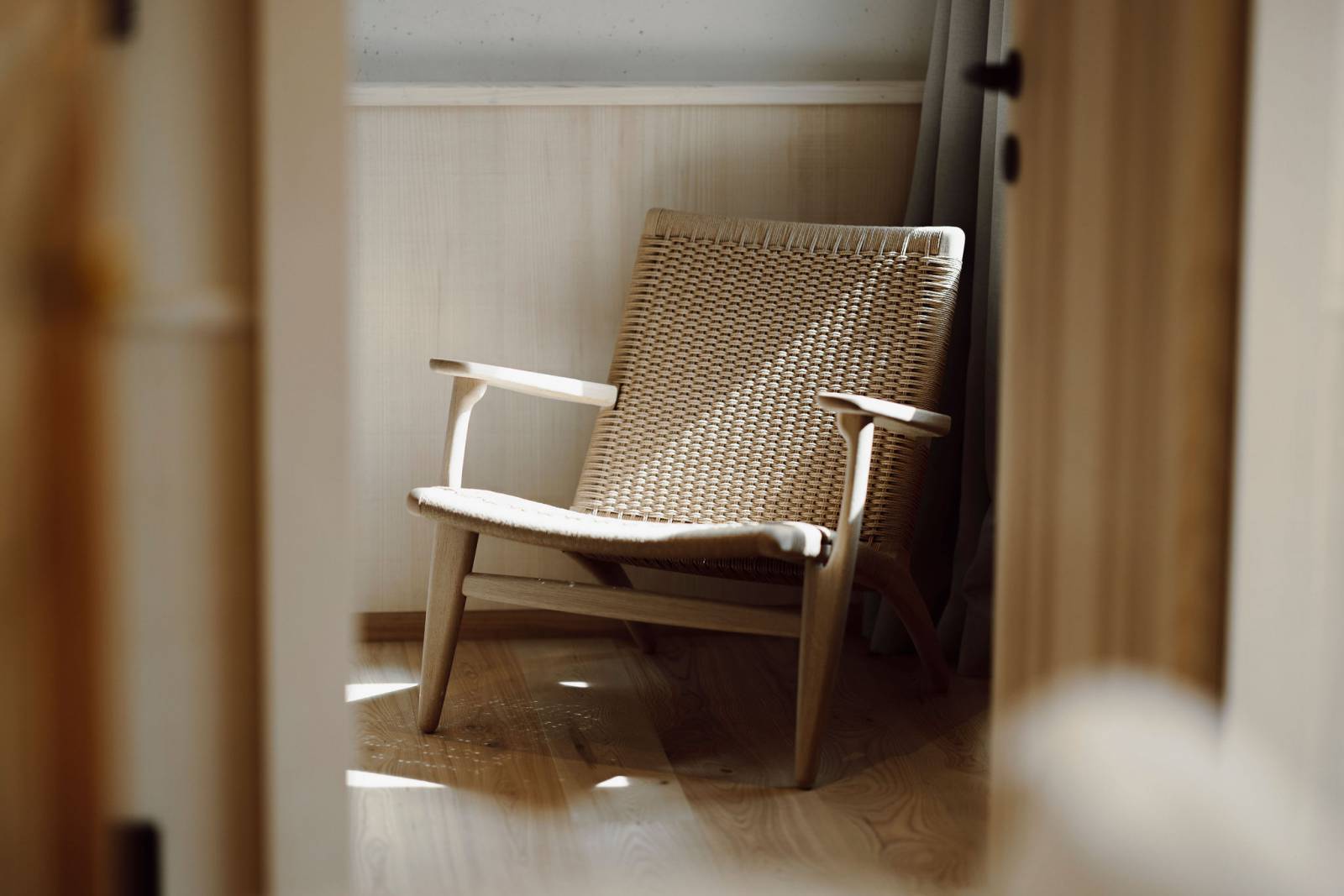 less is MOAR symbolic picture