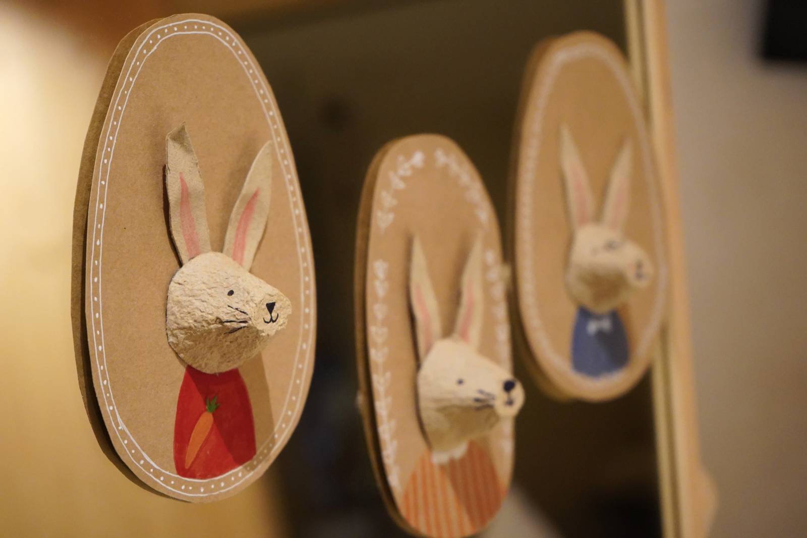 DIY: Easter bunnies symbolic picture