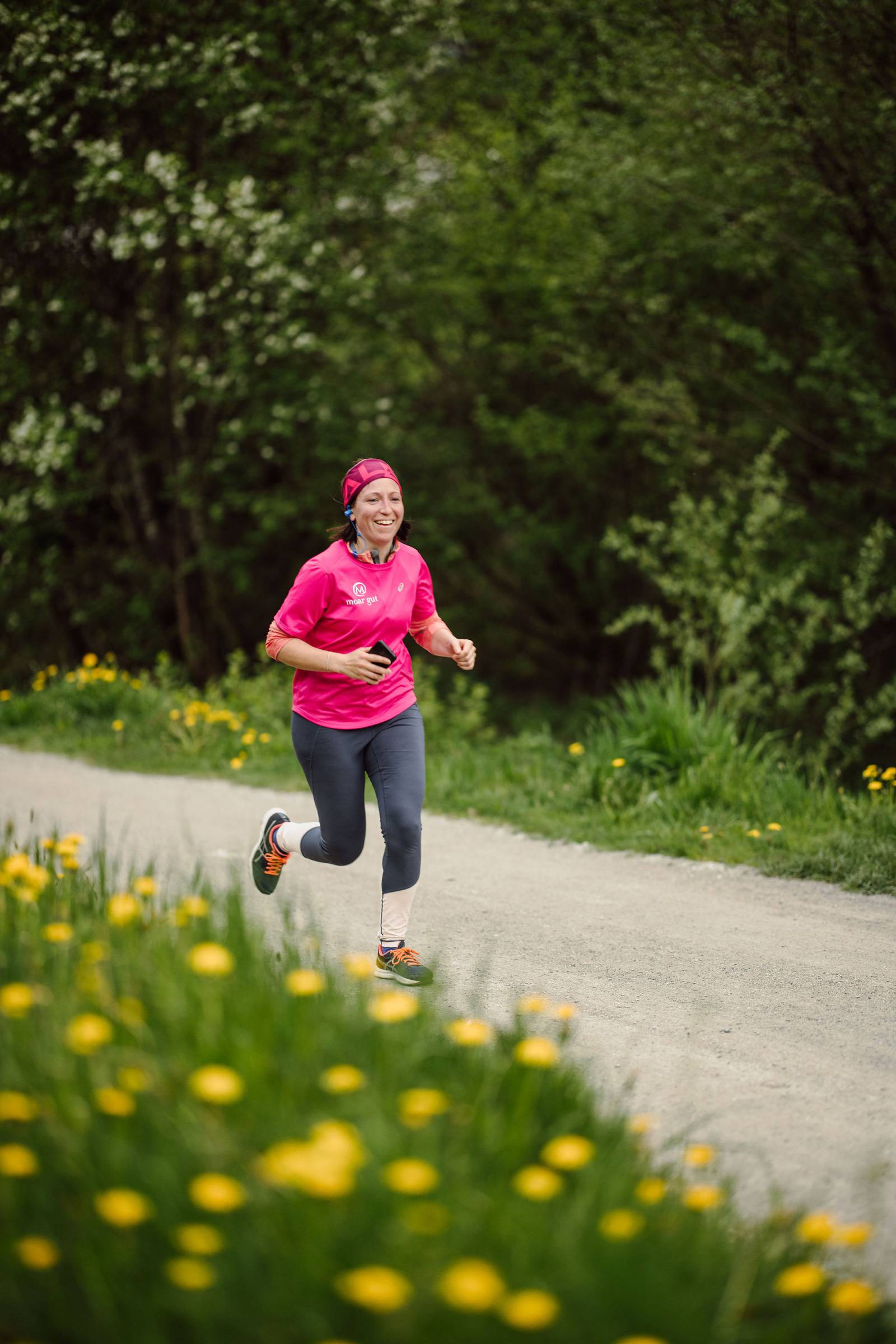MOAR GUT x WINGS FOR LIFE symbolic picture