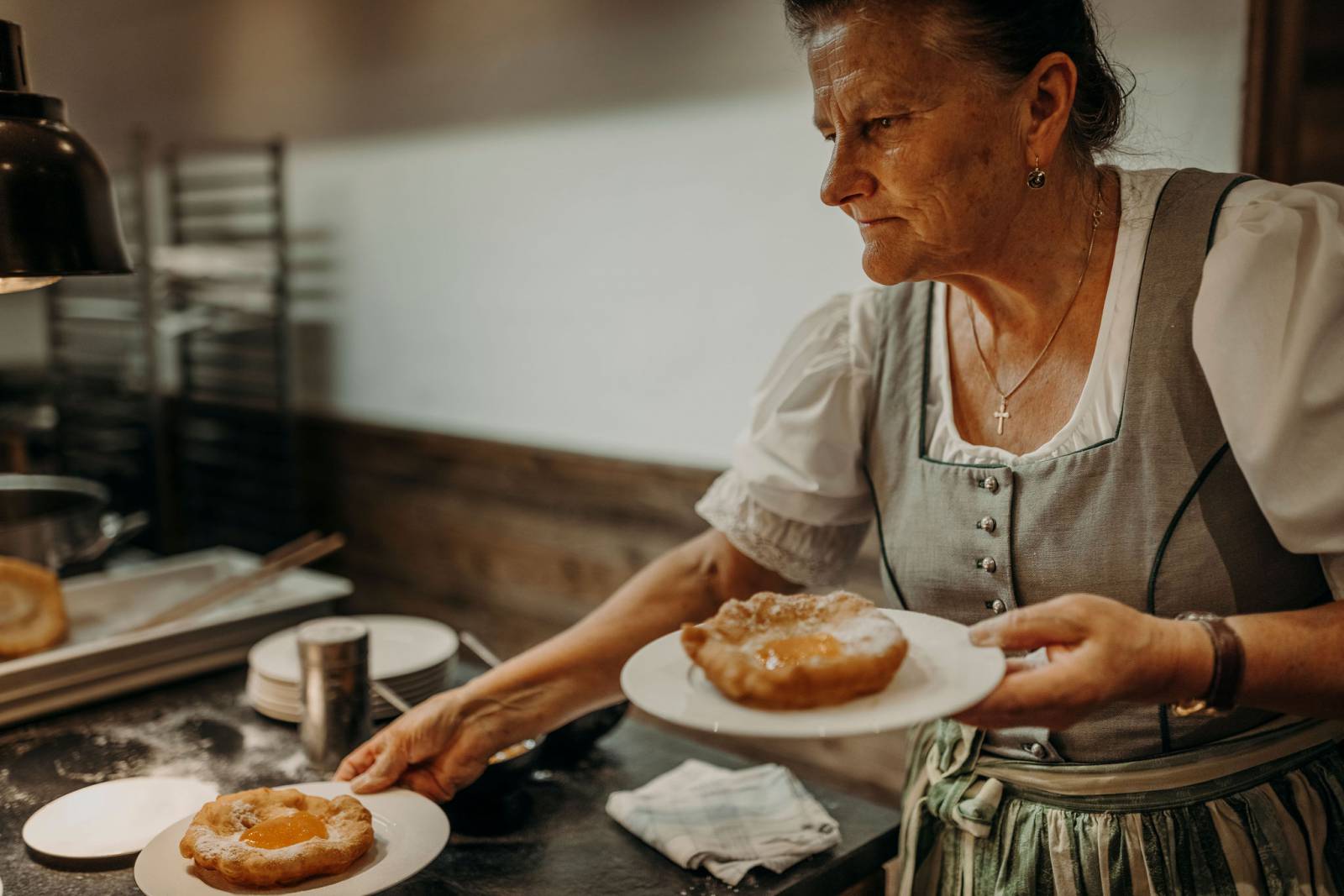 Recipe FARMER’S DONUTS (Bauernkrapfen) symbolic picture