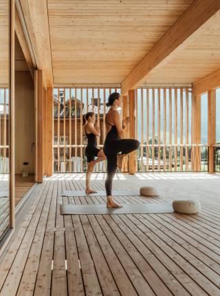 Aufatmen und Kraft tanken - Yoga am Moar Gut Symbolfoto
