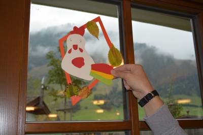 Fertigr Herbstdrache mit Gustimotiv
