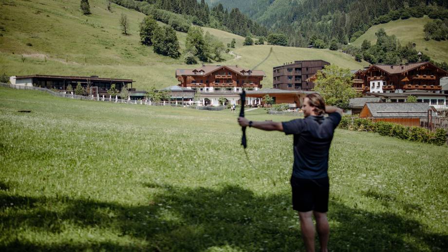 Interview with our new teens and sports coach Zoltan symbolic picture