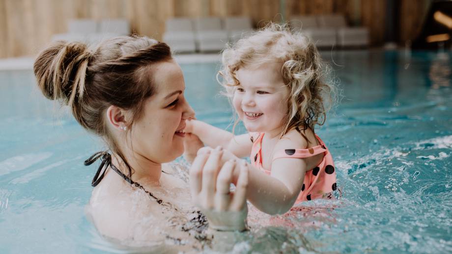 swimming course with Simone symbolic picture