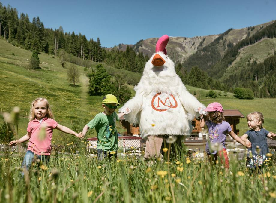 Unser  Naturspielplatz ist eröffnet! Symbolfoto