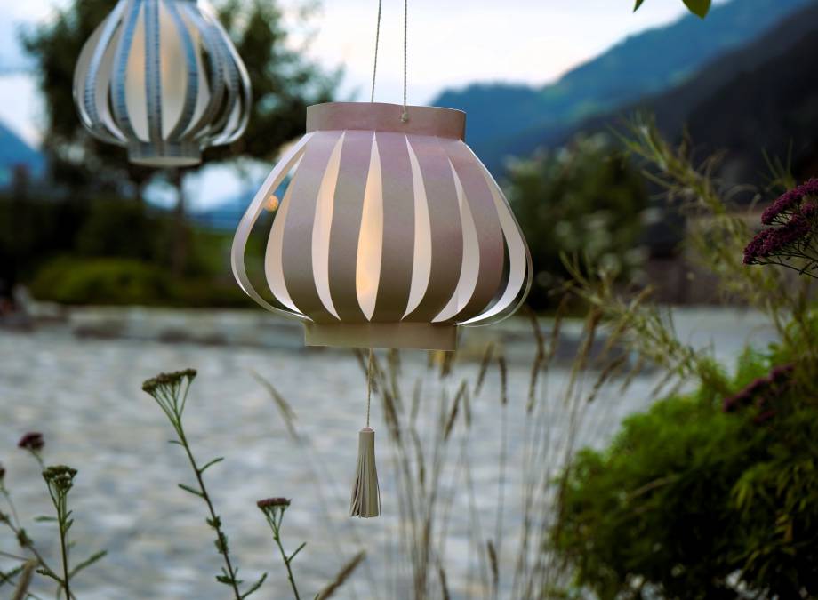 DIY Lampions aus Papier Symbolfoto