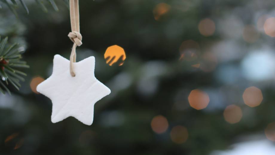 Märchenhafter Christbaumschmuck  Symbolfoto