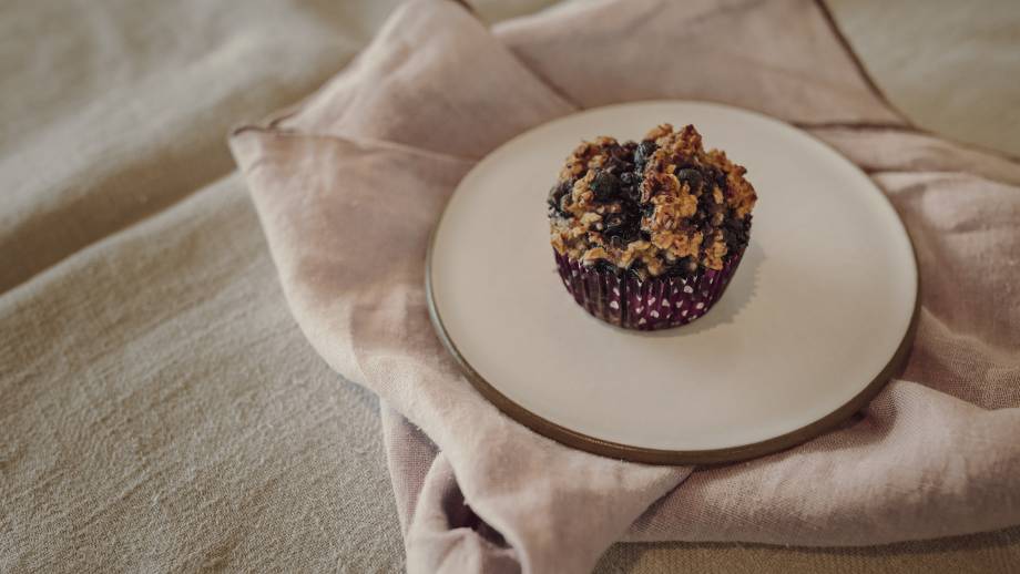 Baked Oat Meal Muffins Symbolfoto