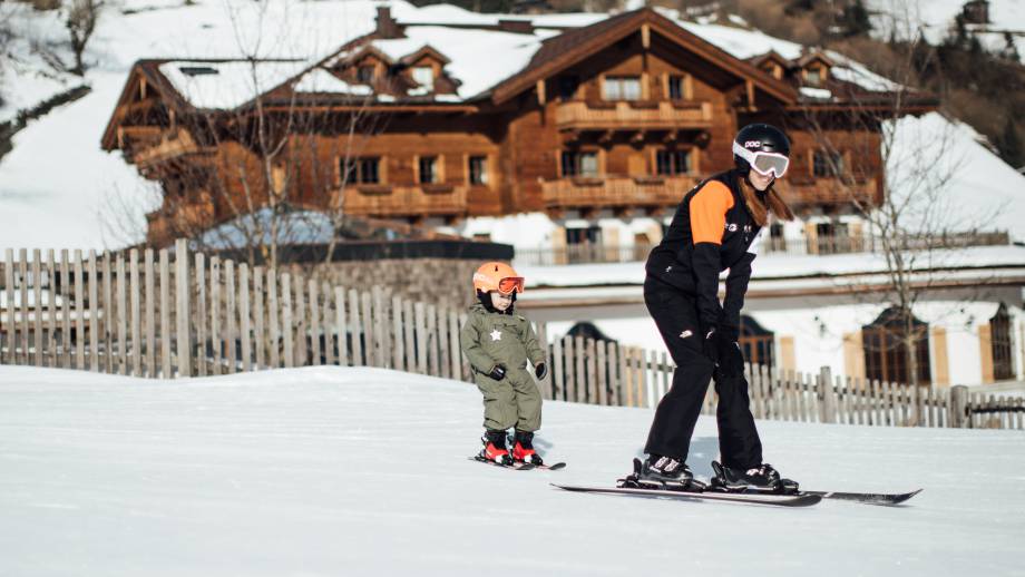 Gustis first ski lesson symbolic picture