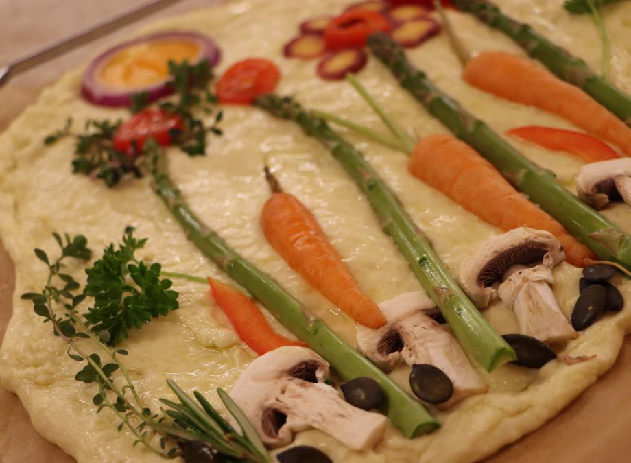 Garden Focaccia à la Moar Gut  Symbolfoto