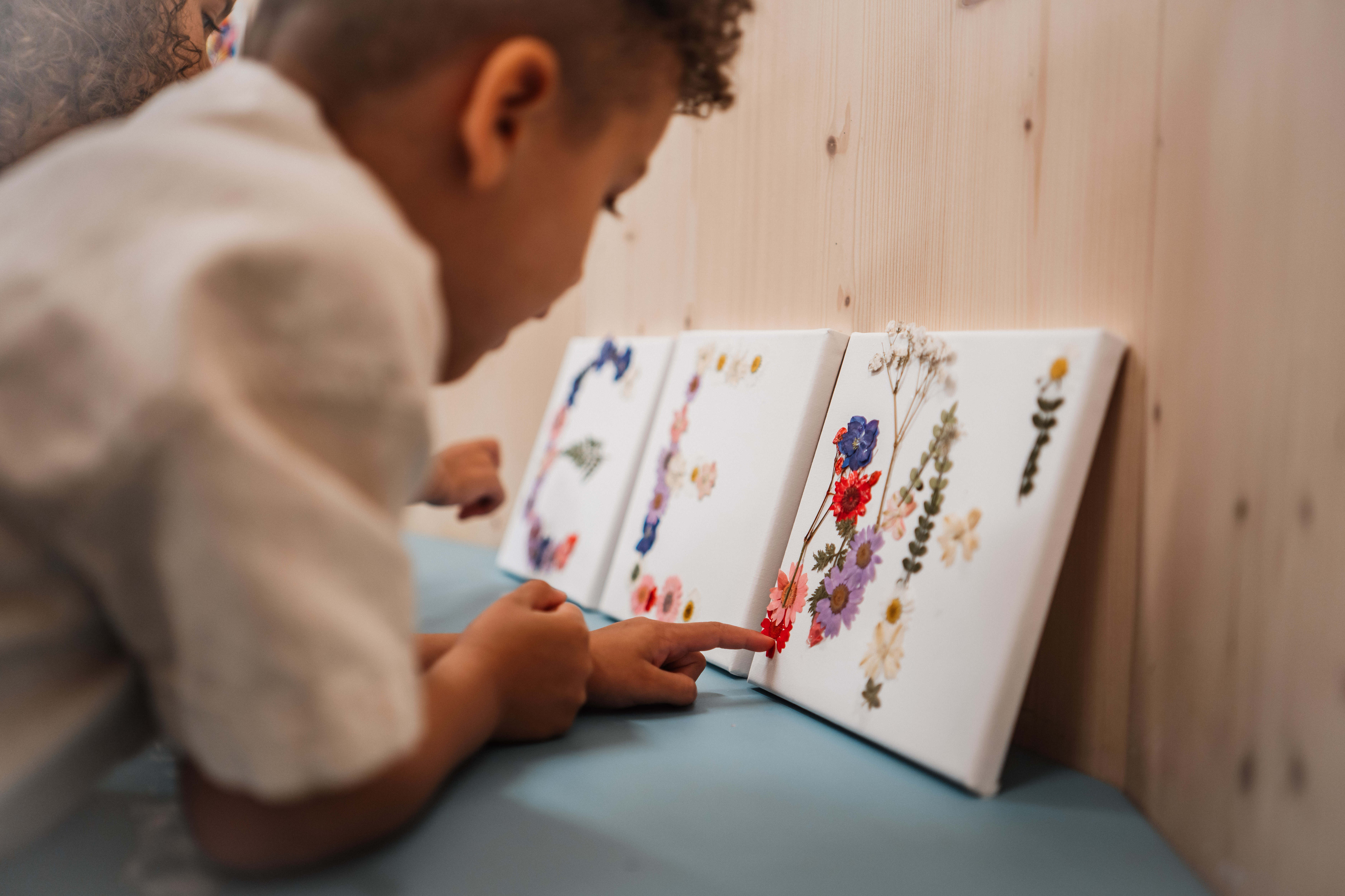 Flower Lettering am Moar Gut